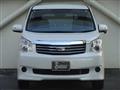 2012 Toyota Noah