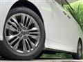2023 Toyota Alphard Hybrid
