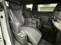 2023 Toyota Alphard Hybrid
