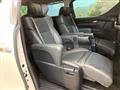 2022 Toyota Alphard Hybrid