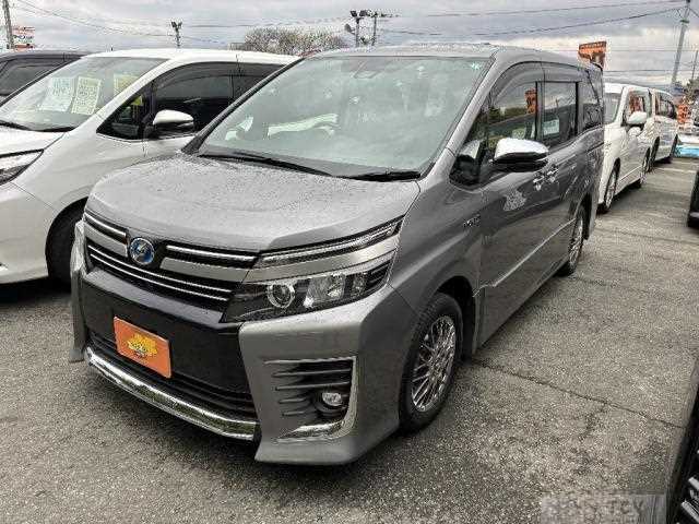 2017 Toyota Voxy