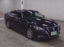 2016 Toyota Crown