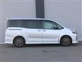 2014 Toyota Voxy