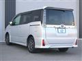 2014 Toyota Voxy