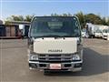 2014 Isuzu Elf Truck