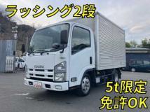 2009 Isuzu Elf Truck