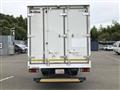 2020 Isuzu Elf Truck