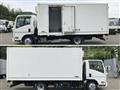 2020 Isuzu Elf Truck