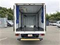 2020 Isuzu Elf Truck