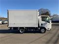 2017 Isuzu Elf Truck