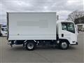 2019 Isuzu Elf Truck