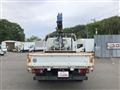 2004 Nissan Atlas