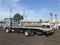2018 Isuzu Elf Truck