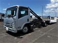 2020 Isuzu Elf Truck