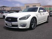 2015 Nissan Fuga