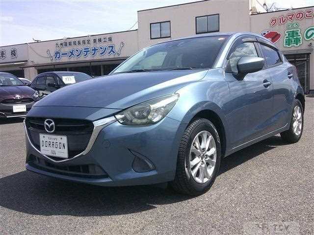 2016 Mazda Demio