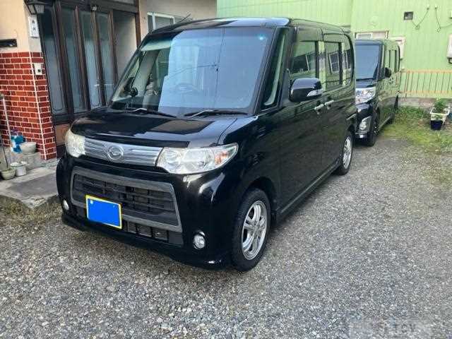2011 Daihatsu Tanto