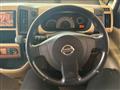 2005 Nissan Serena
