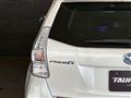 2013 Toyota PRIUS α