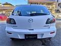 2005 Mazda Axela
