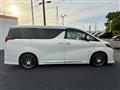2015 Toyota Alphard Hybrid