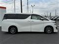 2015 Toyota Vellfire