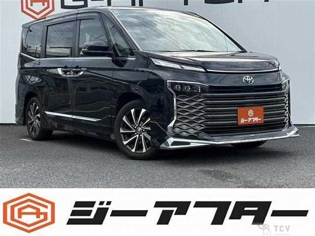2022 Toyota Voxy