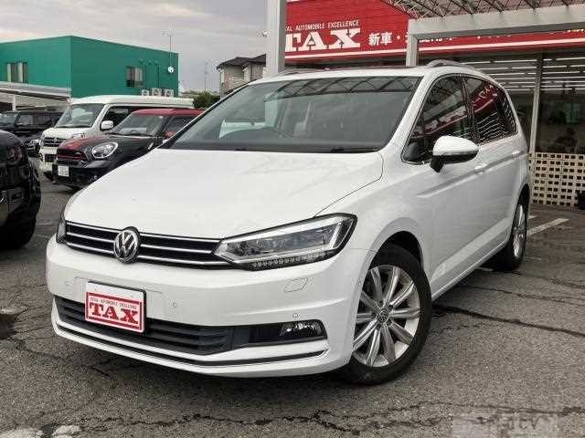 2020 Volkswagen Golf Touran