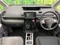 2010 Toyota Voxy