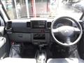 2013 Mitsubishi Minicab Van