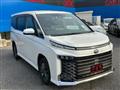 2022 Toyota Voxy