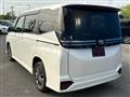 2022 Toyota Voxy