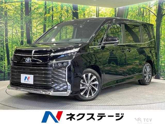 2022 Toyota Voxy