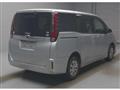 2015 Toyota Noah