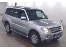 2012 Mitsubishi Pajero