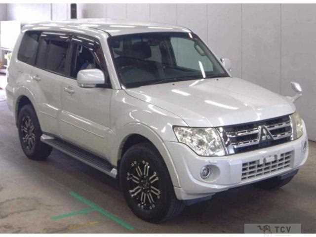 2014 Mitsubishi Pajero