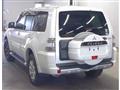 2014 Mitsubishi Pajero