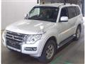 2018 Mitsubishi Pajero