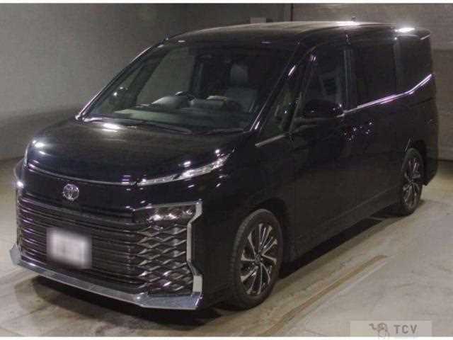2022 Toyota Voxy