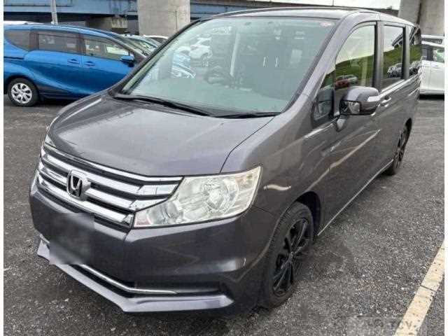 2014 Honda Step WGN