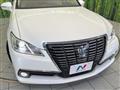 2013 Toyota Crown Hybrid