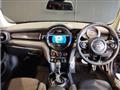 2020 BMW MINI