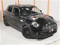 2021 BMW MINI