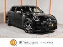 2023 BMW MINI