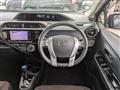2015 Toyota AQUA