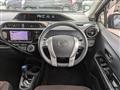 2015 Toyota AQUA
