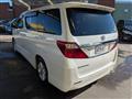 2013 Toyota Alphard G