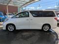 2013 Toyota Alphard G