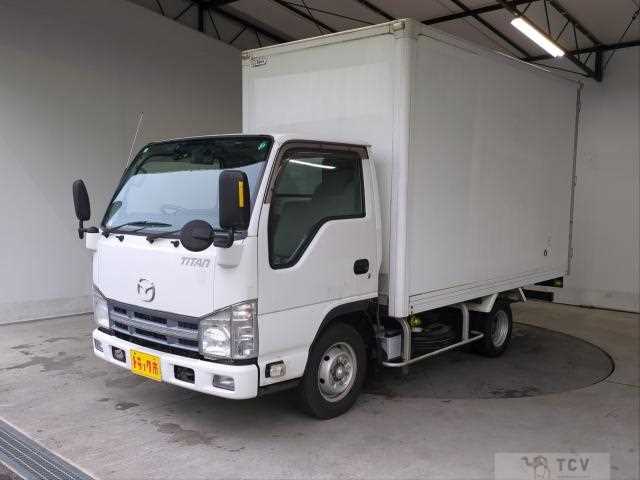 2013 Mazda Titan