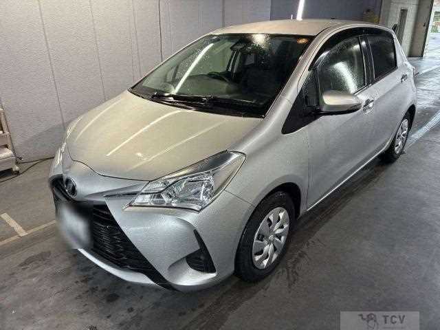 2017 Toyota Vitz